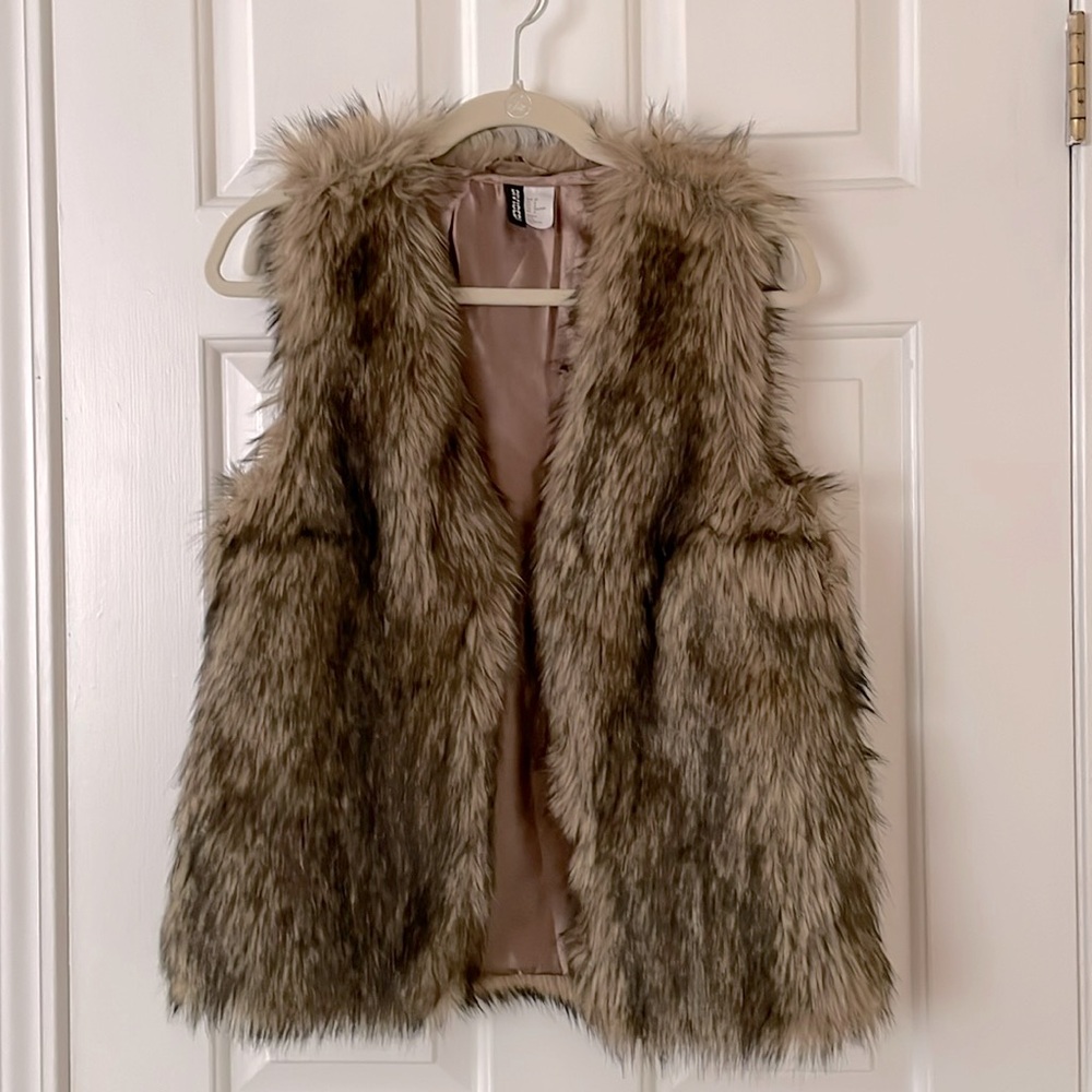 Faux fur vest